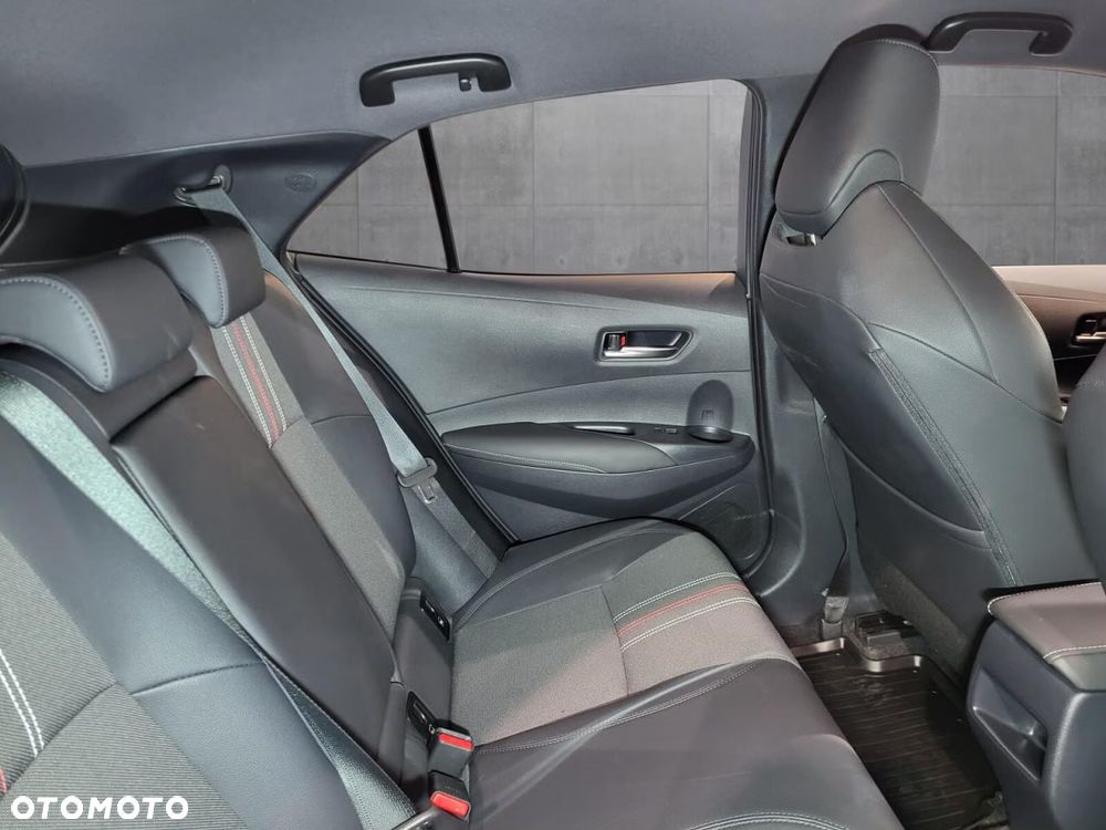 Toyota Corolla - 17