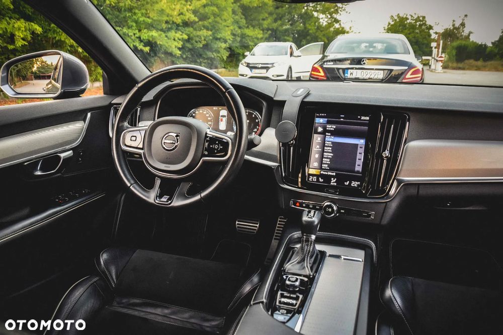 Volvo S90 T6 AWD R-Design - 30