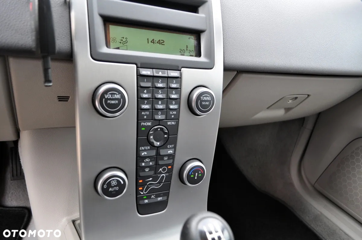 Volvo V50 1.6D DRIVe Kinetic - 17
