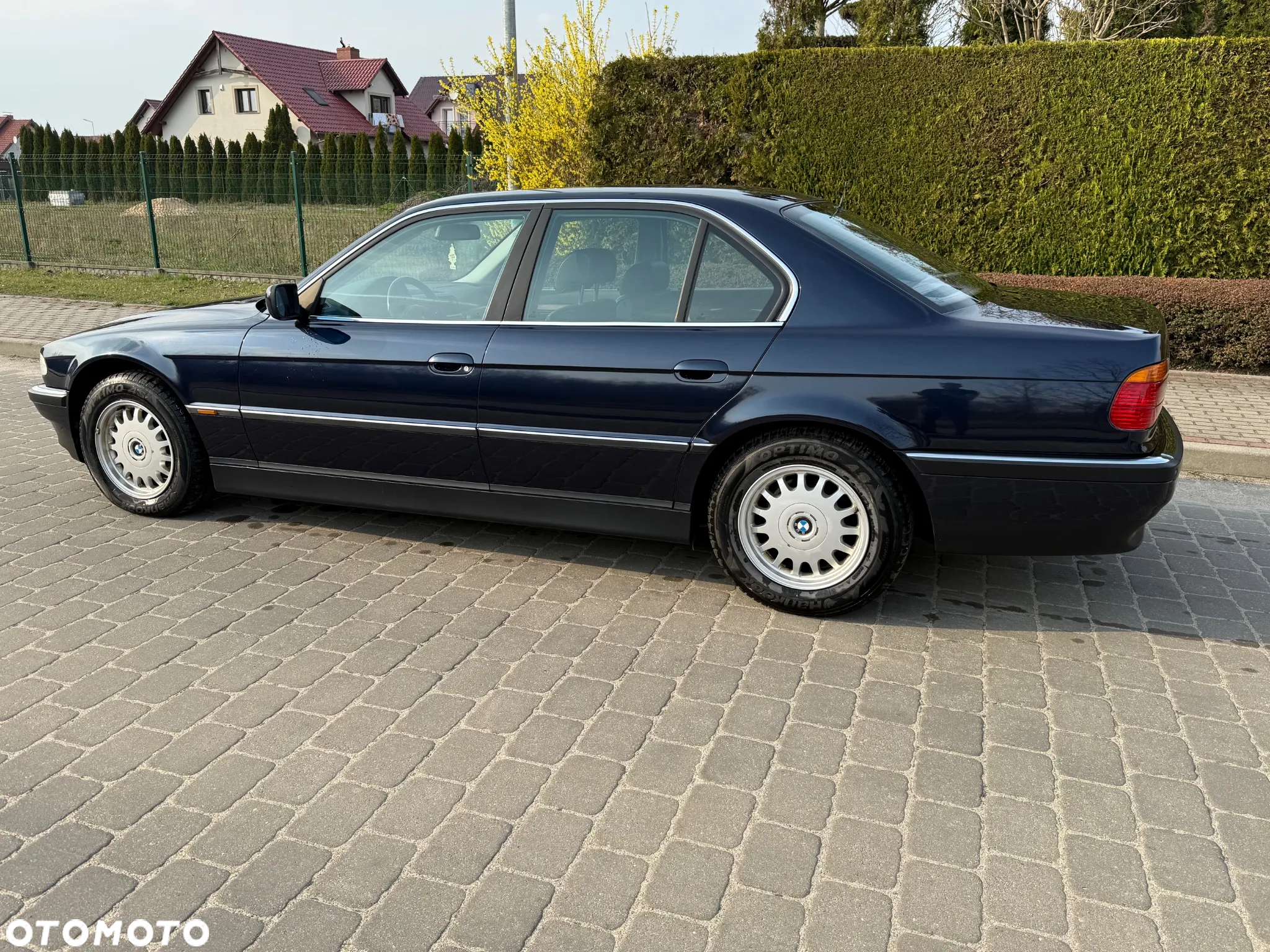 BMW Seria 7 740i - 10