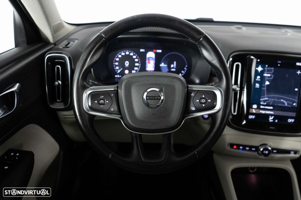 Volvo XC 40 1.5 T5 PHEV Momentum Plus - 12