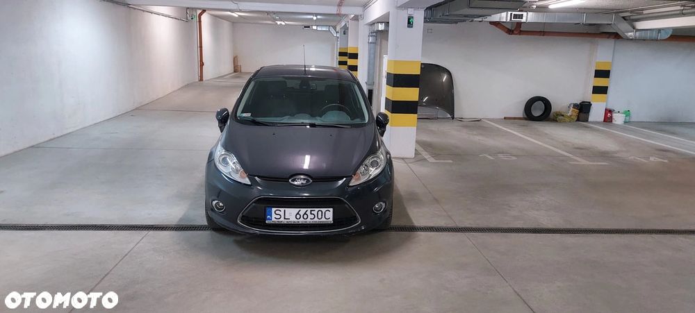 Ford Fiesta 1.6 TDCi DPF Titanium - 4