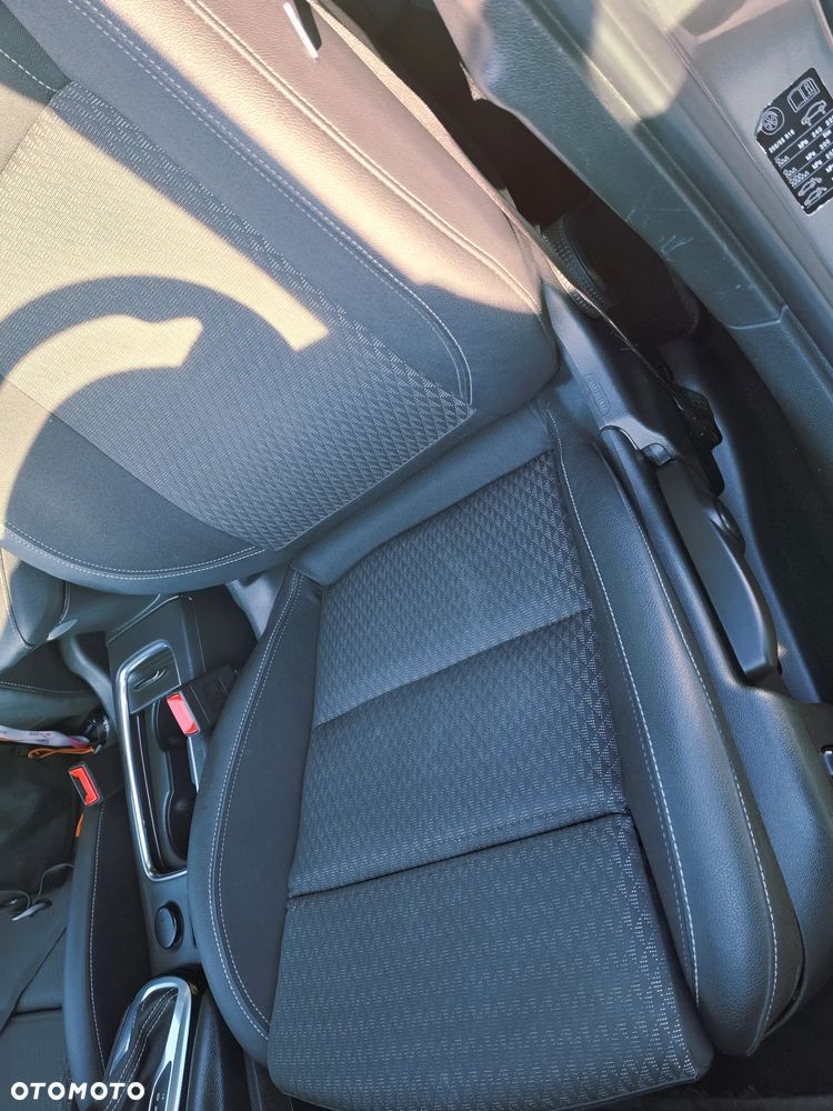 Opel Astra 1.6 D Automatik Start/Stop Business - 30