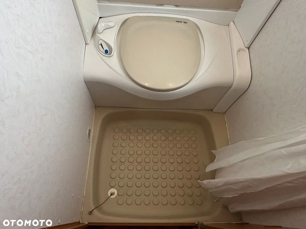 Hobby 460 UFE EXCELLENT z przedsionkiem Isabella. DMC 1300kg !!! - 34