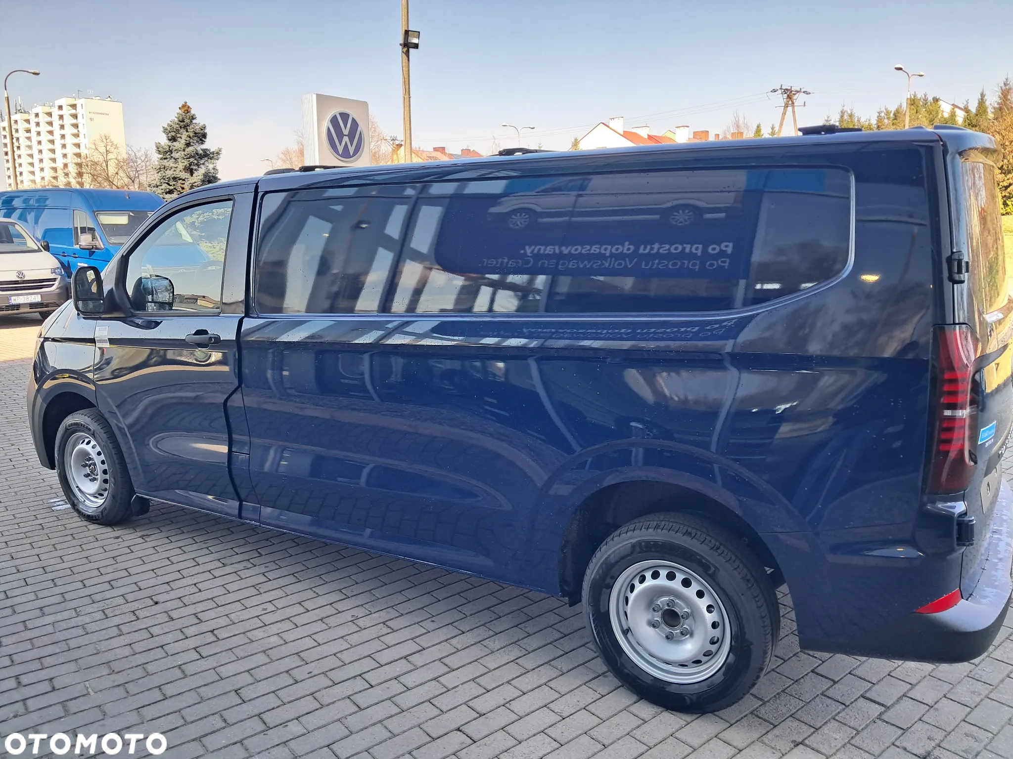 Volkswagen Transporter T7 - 16