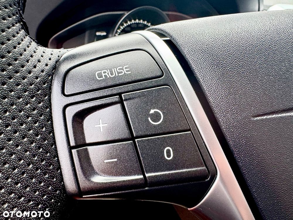 Volvo XC 60 D3 Geartronic Momentum - 37