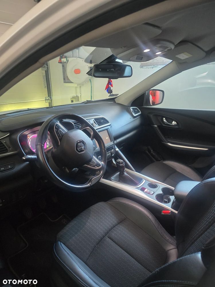 Renault Kadjar 1.2 Energy TCe S-Edition - 4