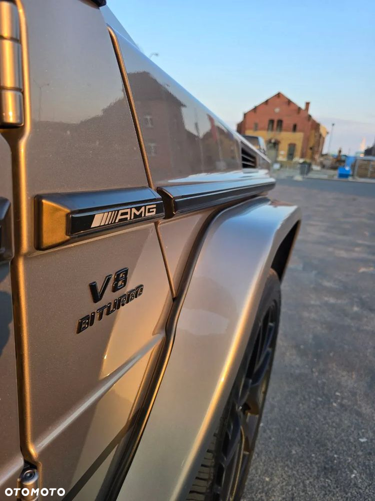 Mercedes-Benz Klasa G 63 AMG L - 9