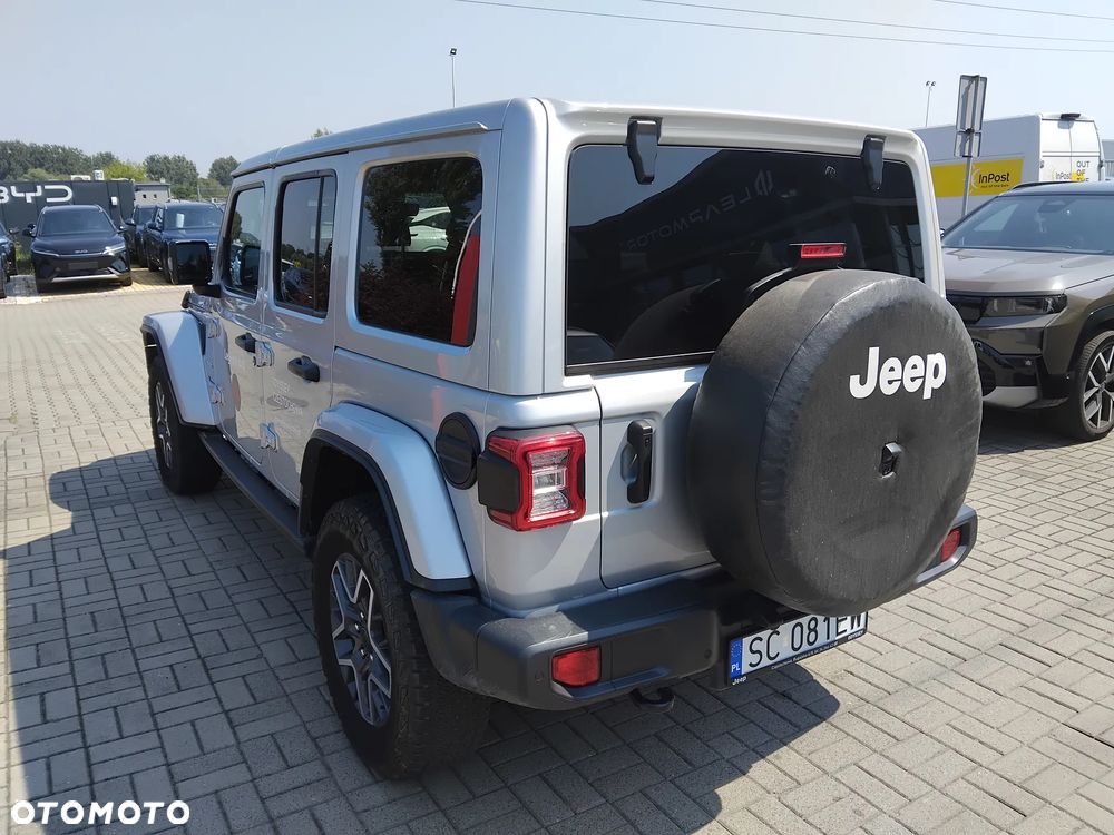 Jeep Wrangler Unlimited GME 2.0 Turbo Sahara - 2