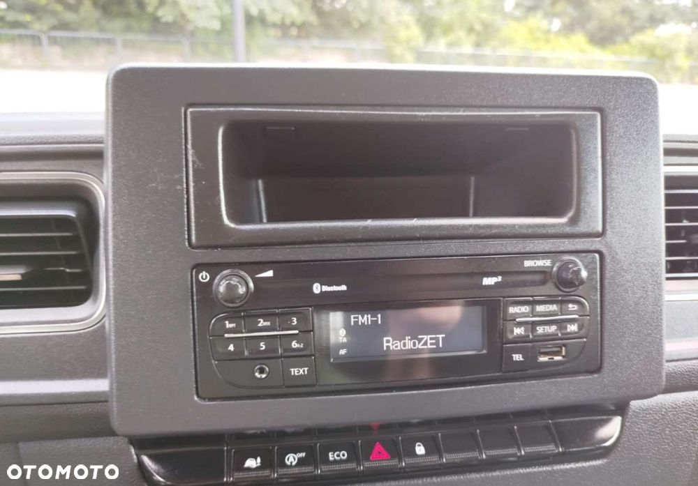 Renault Master - 22