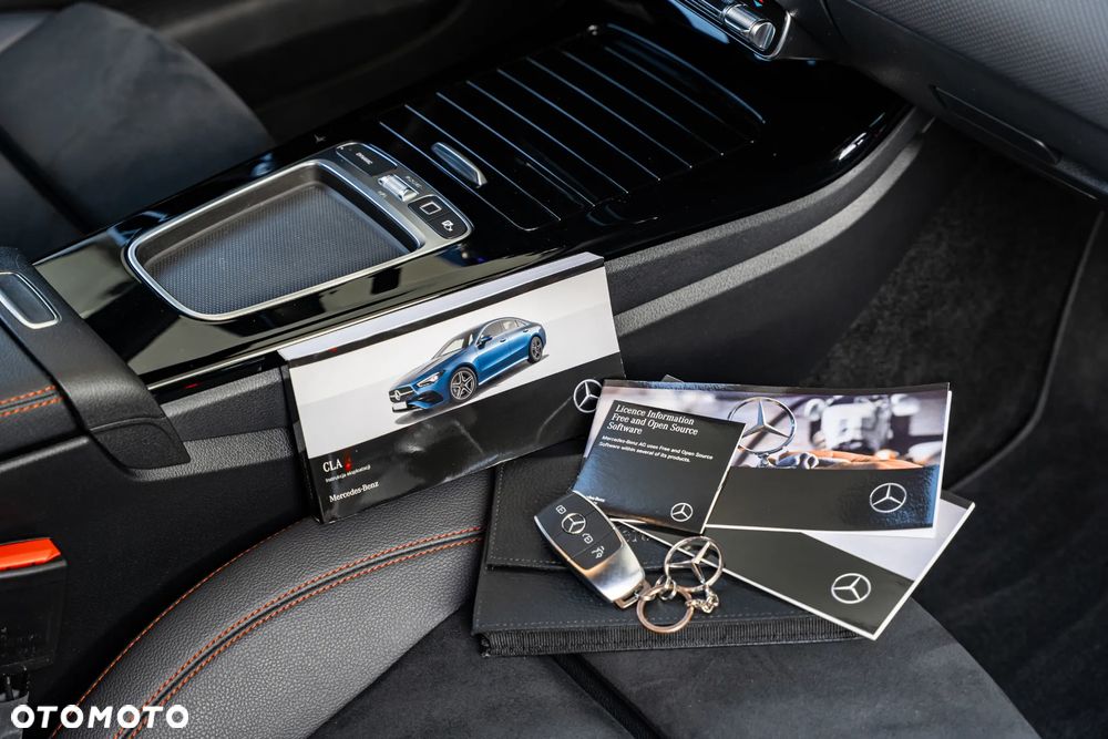 Mercedes-Benz CLA 200 7G-DCT Edition AMG Line - 39