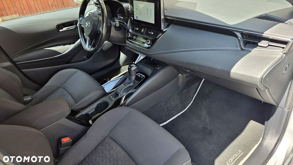 Toyota Corolla 1.8 Hybrid GPF Comfort - 14