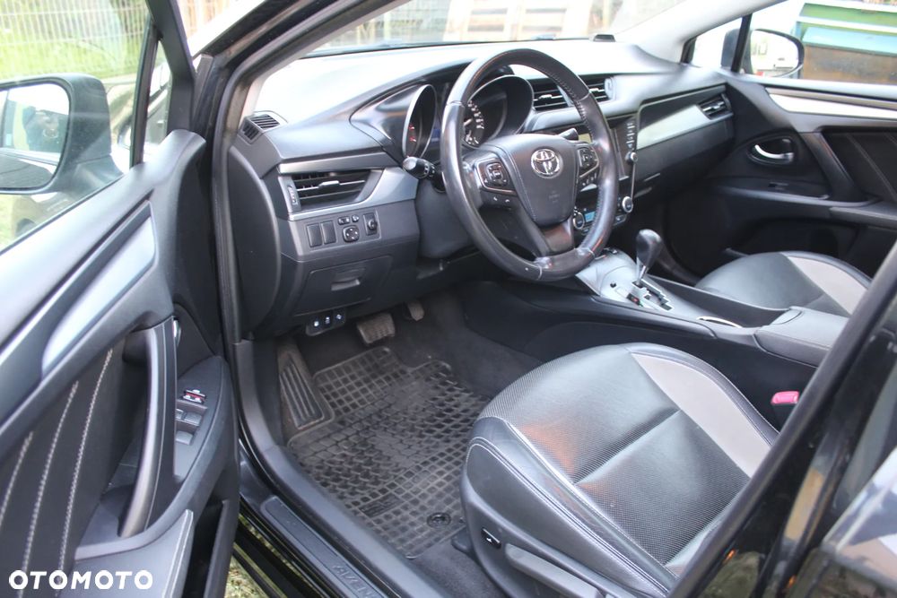 Toyota Avensis 1.8 Prestige MS - 15