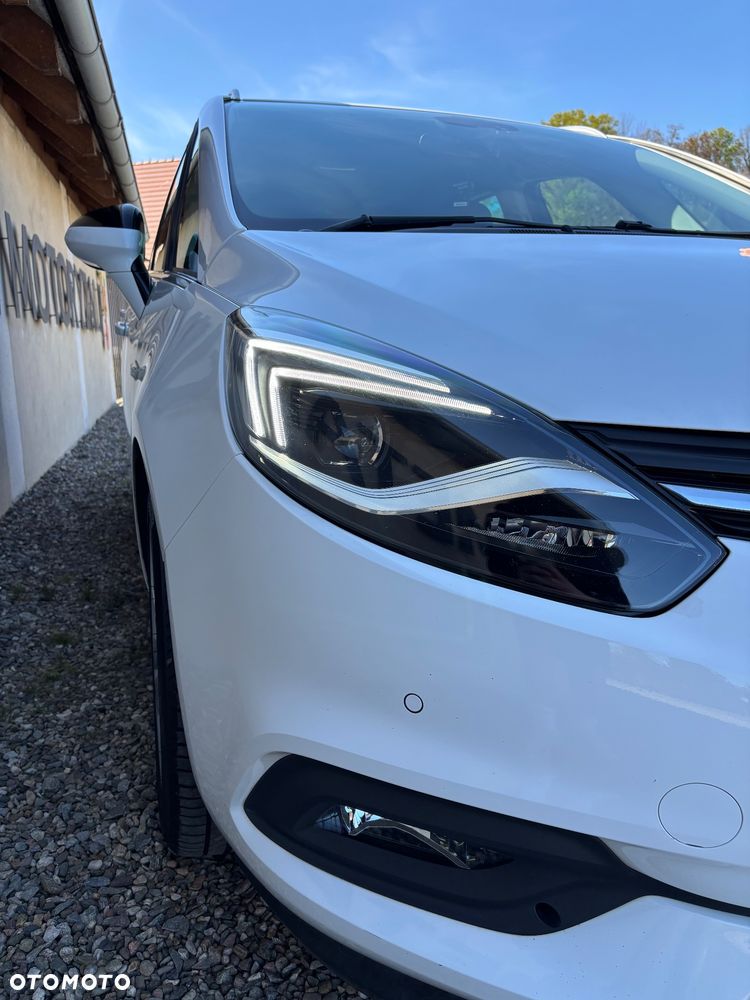 Opel Zafira 1.6 DIT Start/Stop Business Innovation - 29