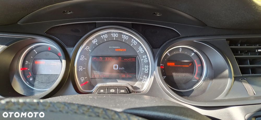 Citroën C5 2.0 HDi Exclusive - 5