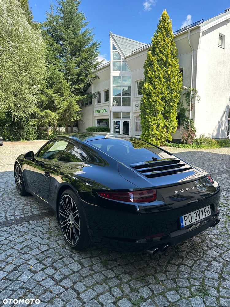 Porsche 911 Carrera PDK Black Edition - 21