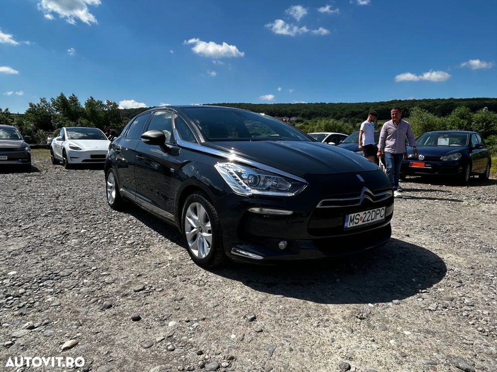 Citroën DS5 2.0 HYbrid4 Airdream So Chic - 5