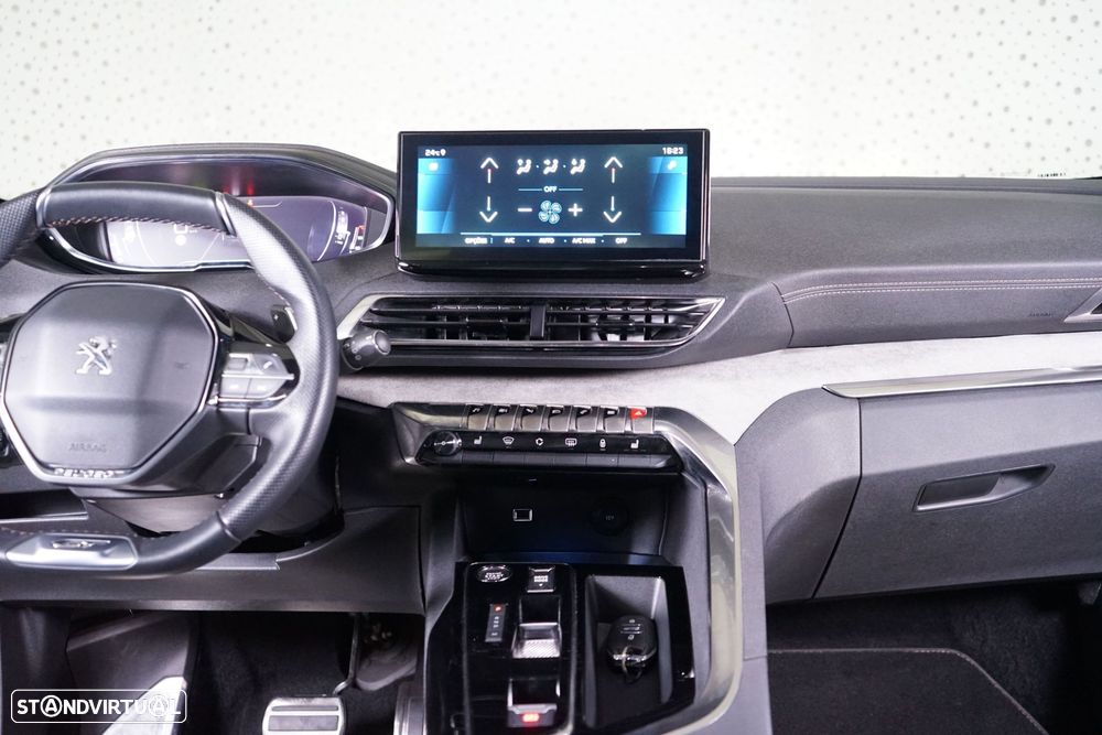 Peugeot 3008 1.2 PureTech GT EAT8 - 21