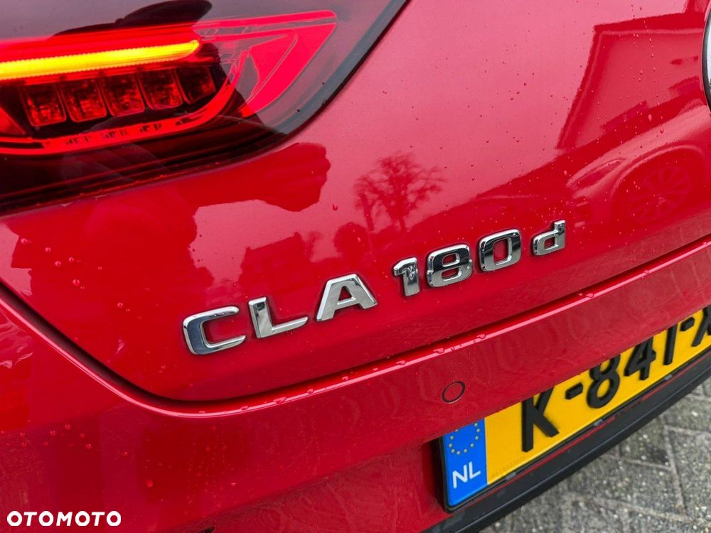 Mercedes-Benz CLA - 13