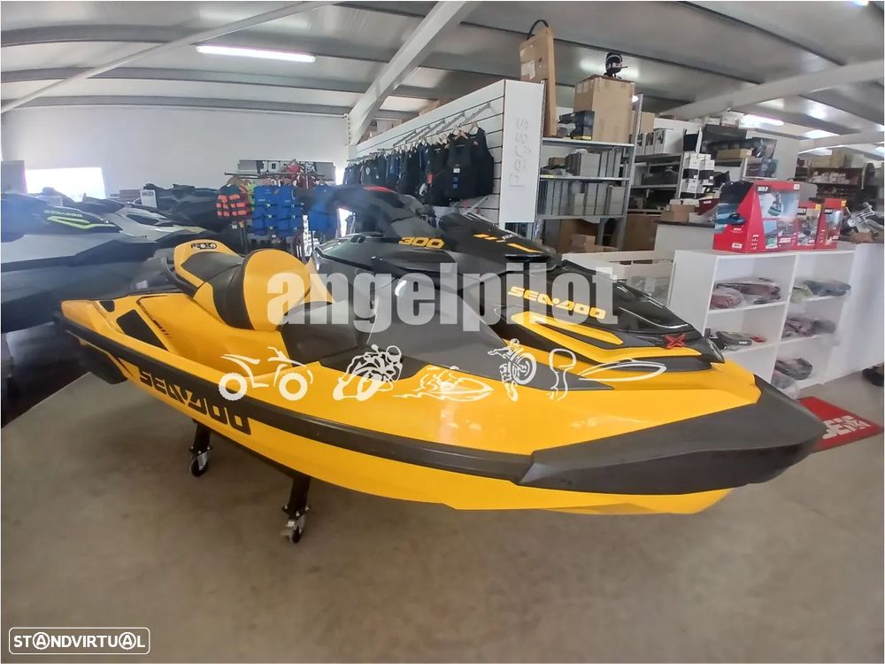 Sea-Doo RXT-X 300 - 14