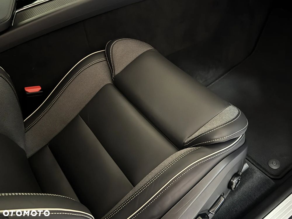 Volvo XC 60 B5 B AWD Geartronic RDesign - 23