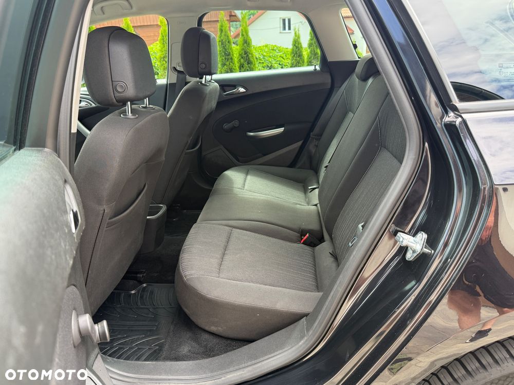 Opel Astra 1.4 Turbo - 26