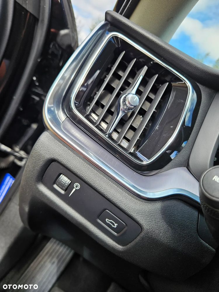 Volvo V60 D4 Momentum Pro - 16
