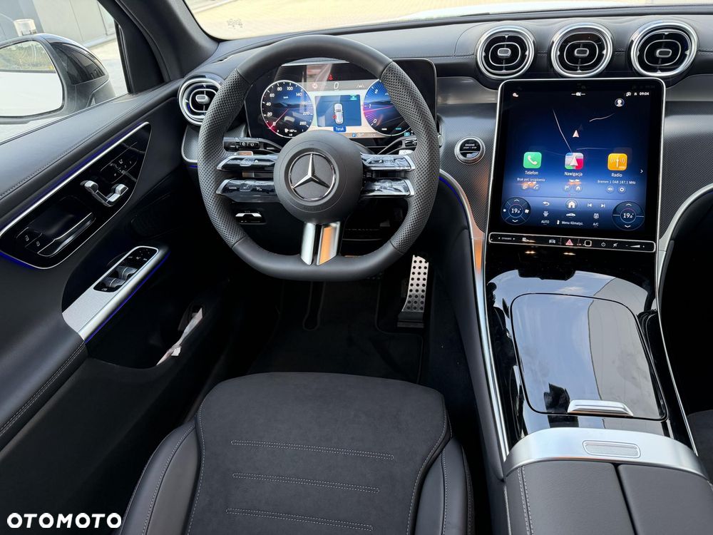 Mercedes-Benz GLC 200 d 4Matic 9G-TRONIC AMG Line Advanced - 14