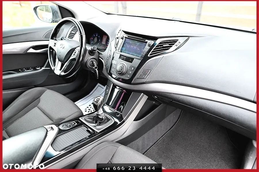 Hyundai i40 Kombi blue 1.7 CRDi Style - 17