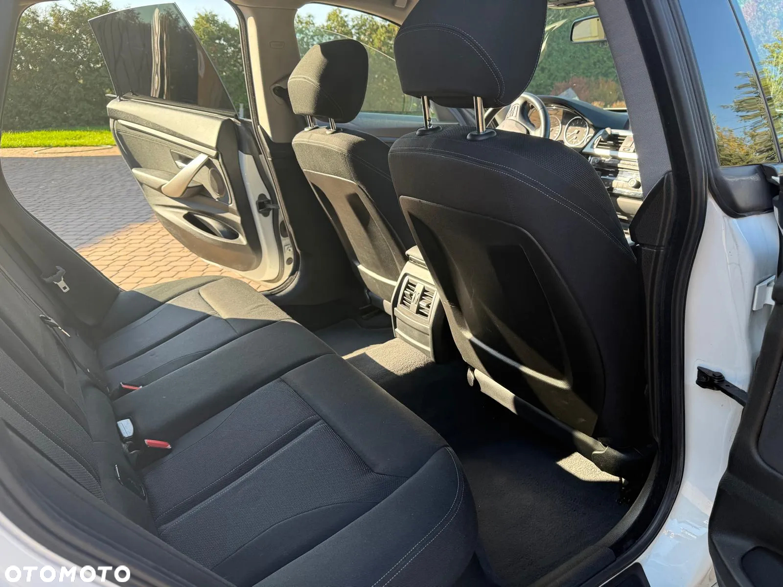 BMW 3GT 320i GPF xDrive - 11