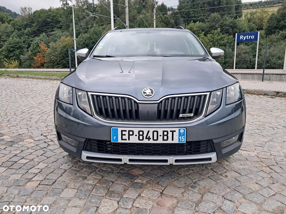 Skoda Octavia 2.0 TDI (Green tec) 4x4 DSG Scout - 4