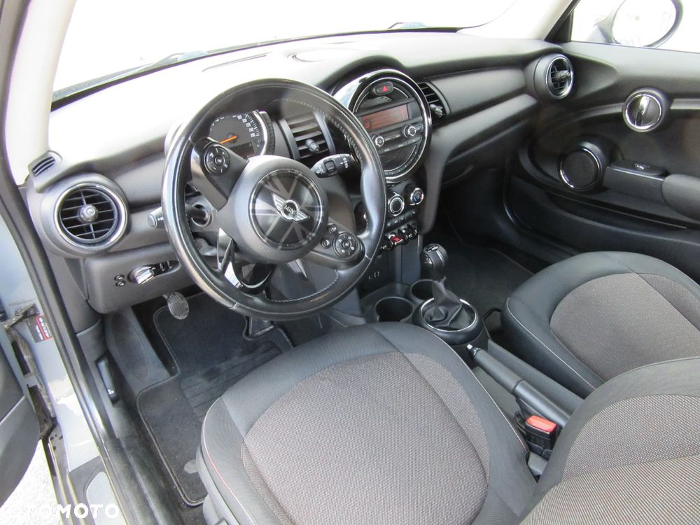 MINI ONE Metropolitan - 11