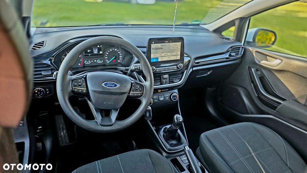 Ford Fiesta - 21