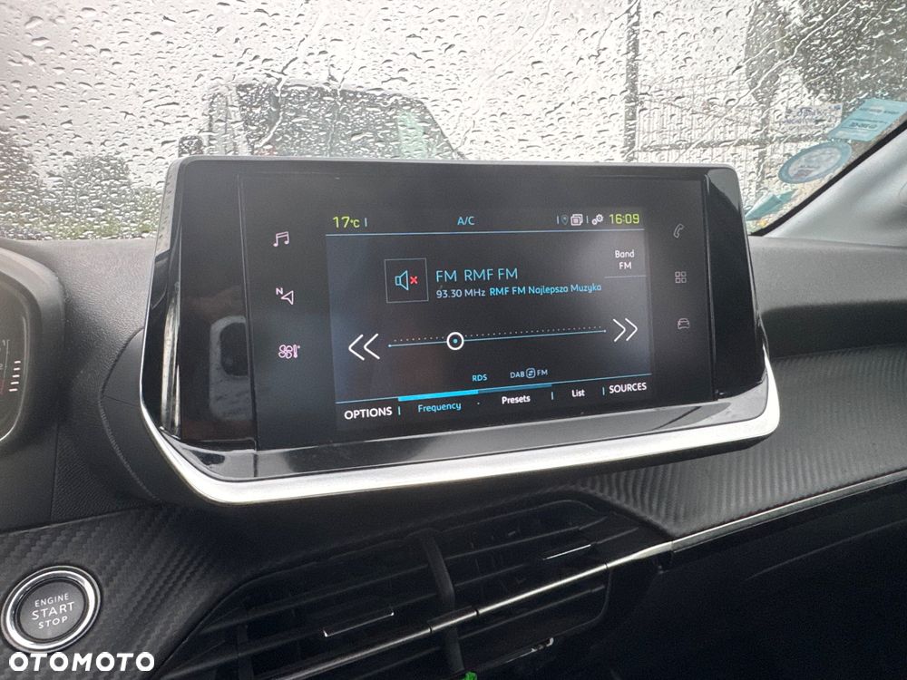 Peugeot 208 50kWh Style - 8