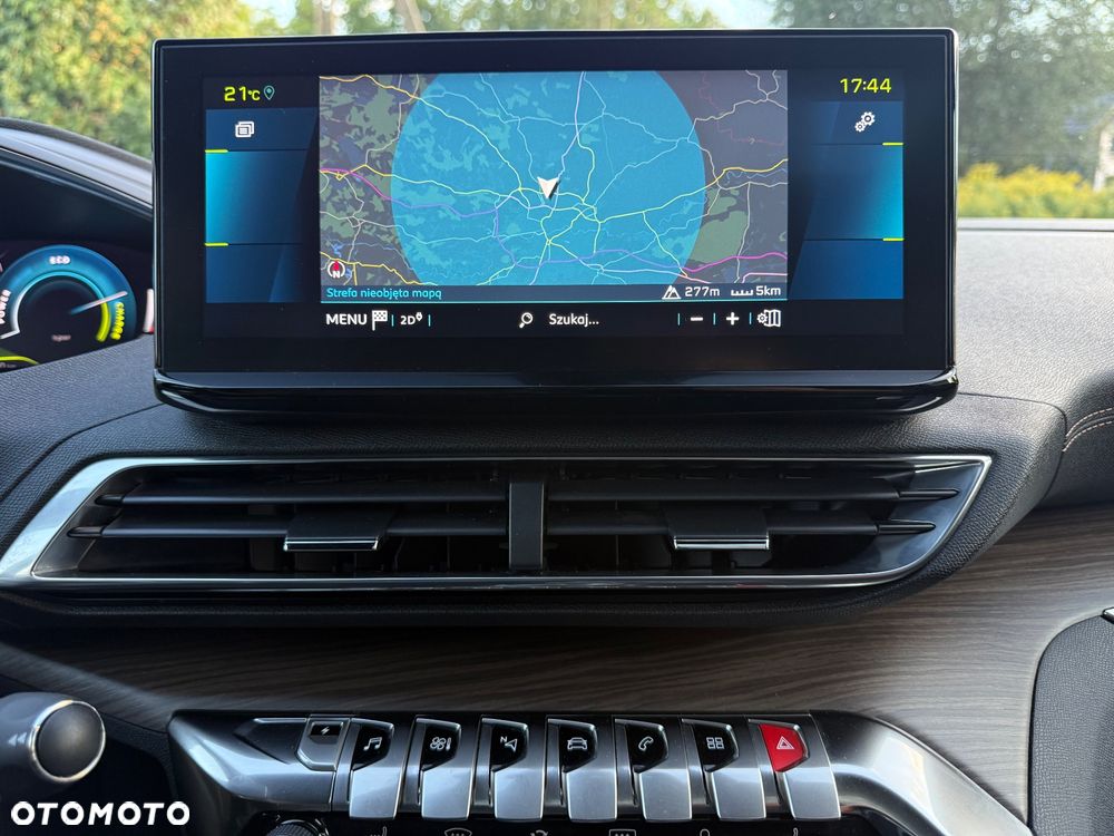 Peugeot 3008 1.6 PureTech HYbrid4 GT S&S EAT8 - 23
