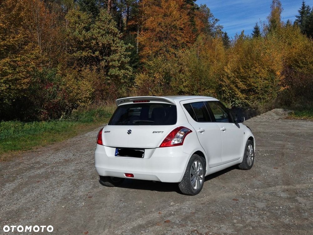 Suzuki Swift - 3