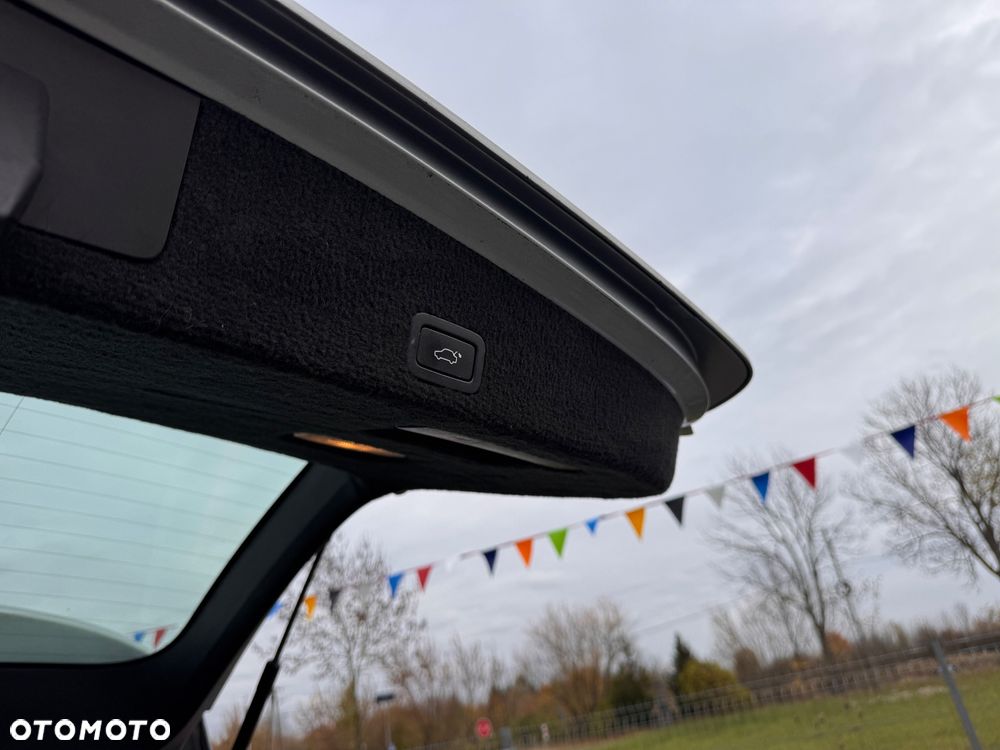 Volvo XC 60 D3 R Design - 15