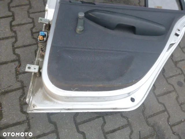 DRZWI PRAWY TYŁ PRAWE TYLNE SKODA FABIA I HB KOMPLETNE - 18