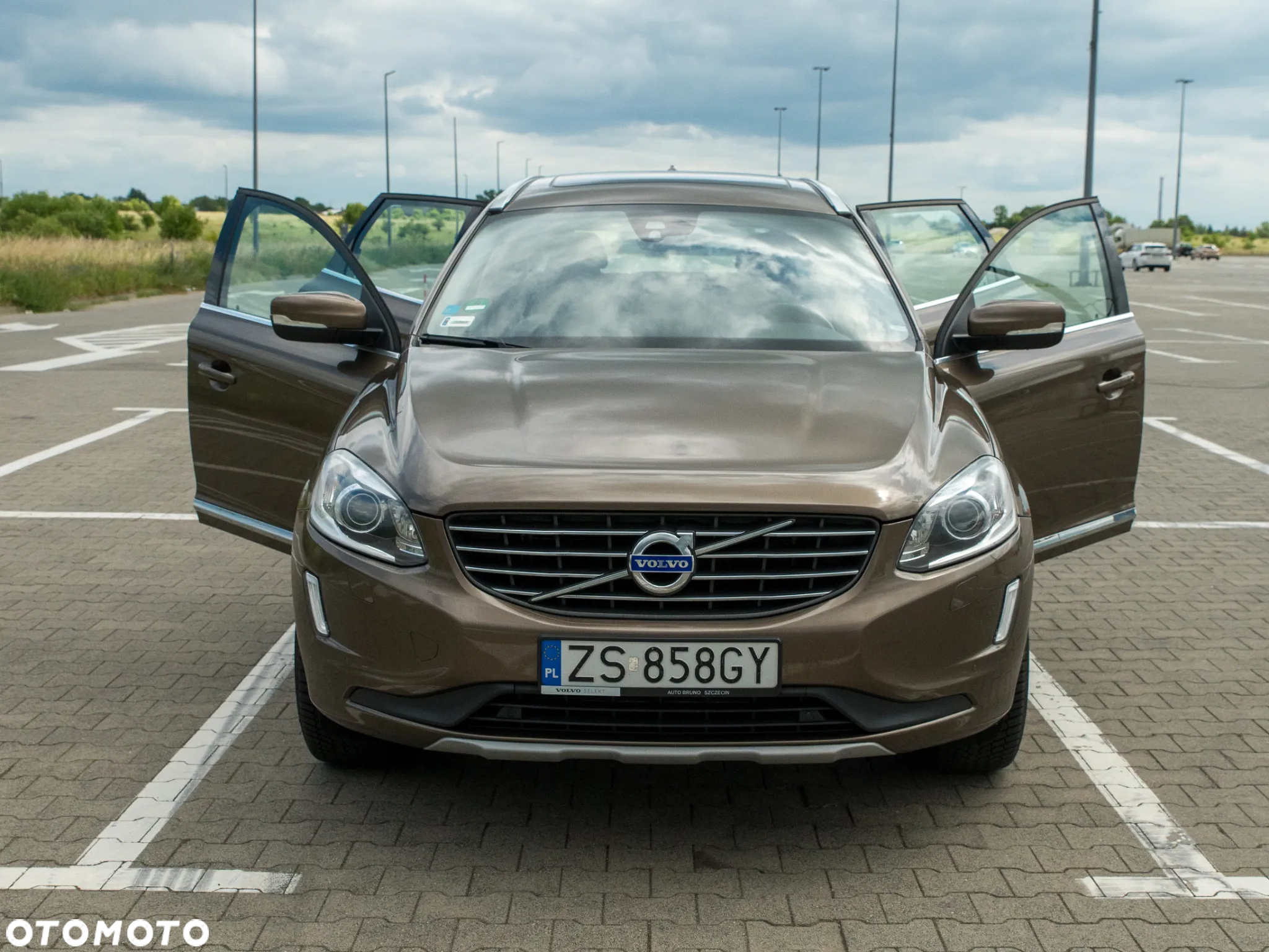 Volvo XC 60 D3 Drive-E Summum - 2