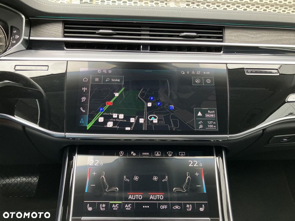 Audi A8 - 24