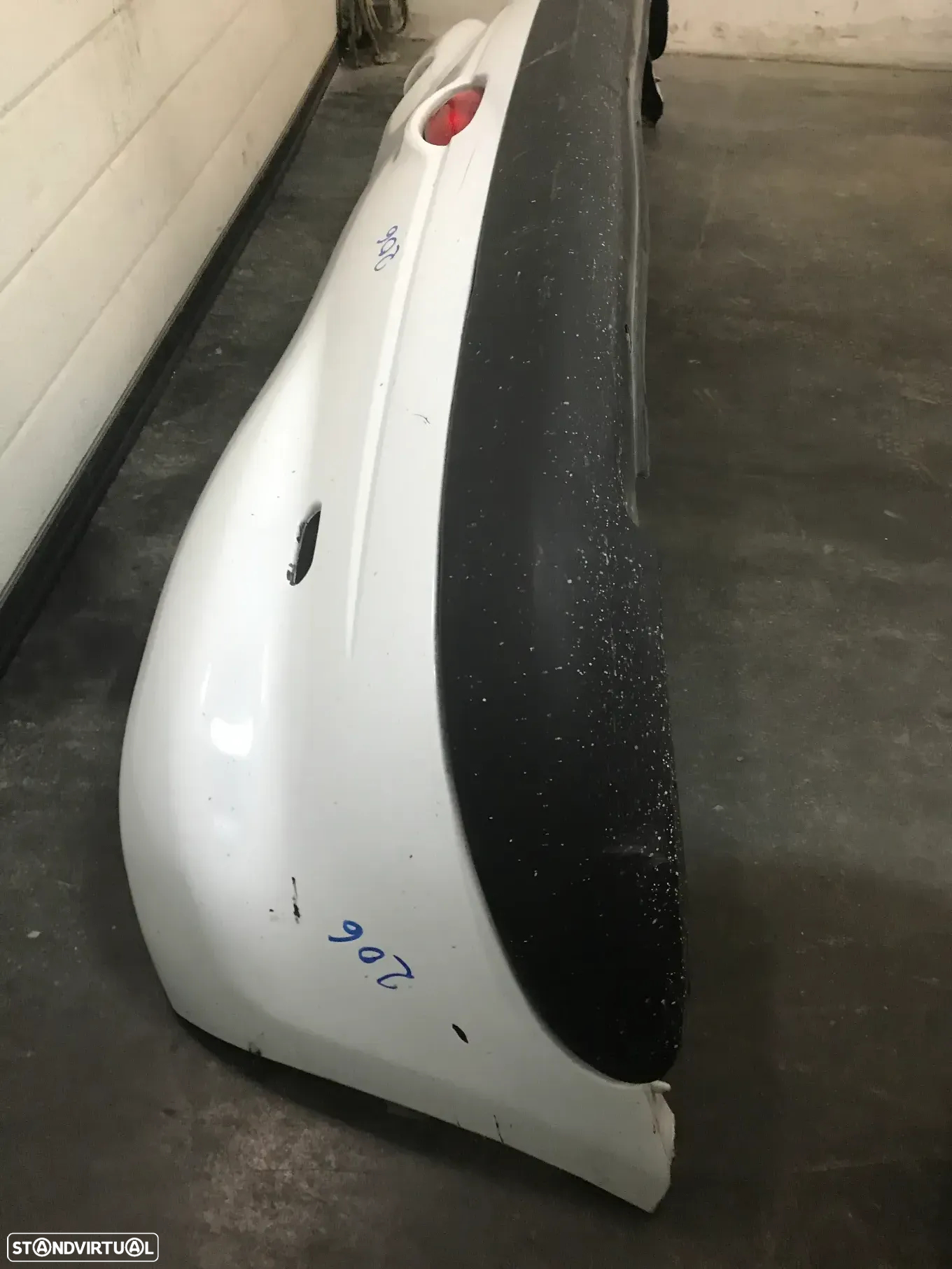 PARACHOQUES / PARA CHOQUES TRAS PEUGEOT 206 (BRANCO) (PRETO) - 3