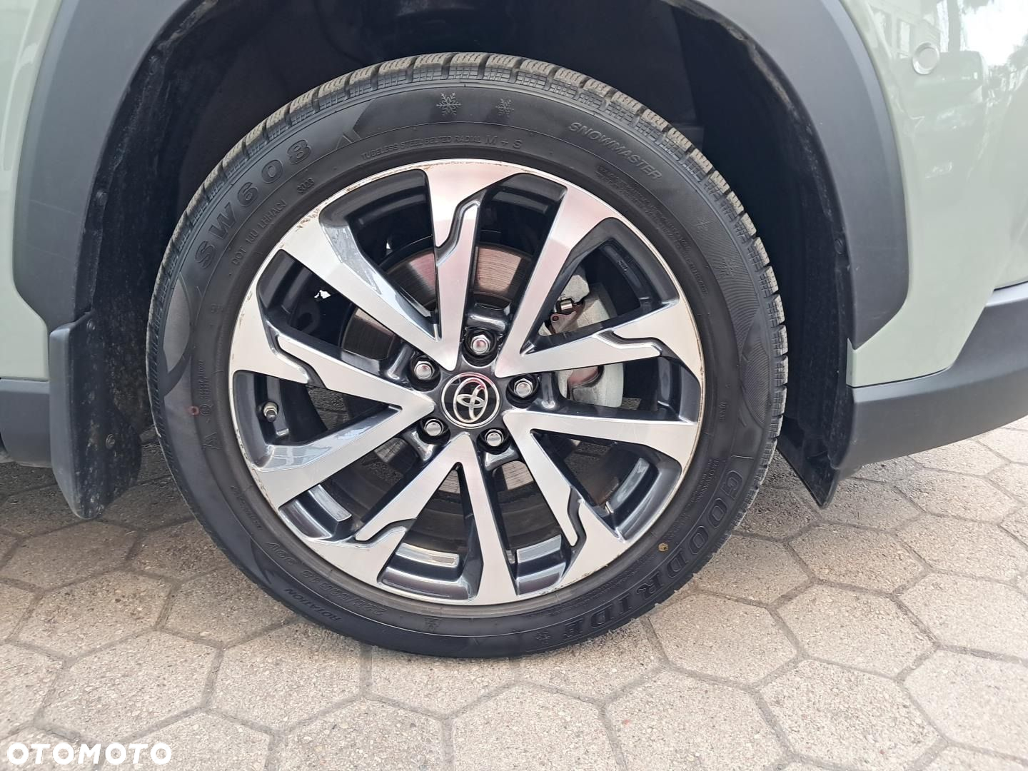 Toyota Corolla Cross - 23