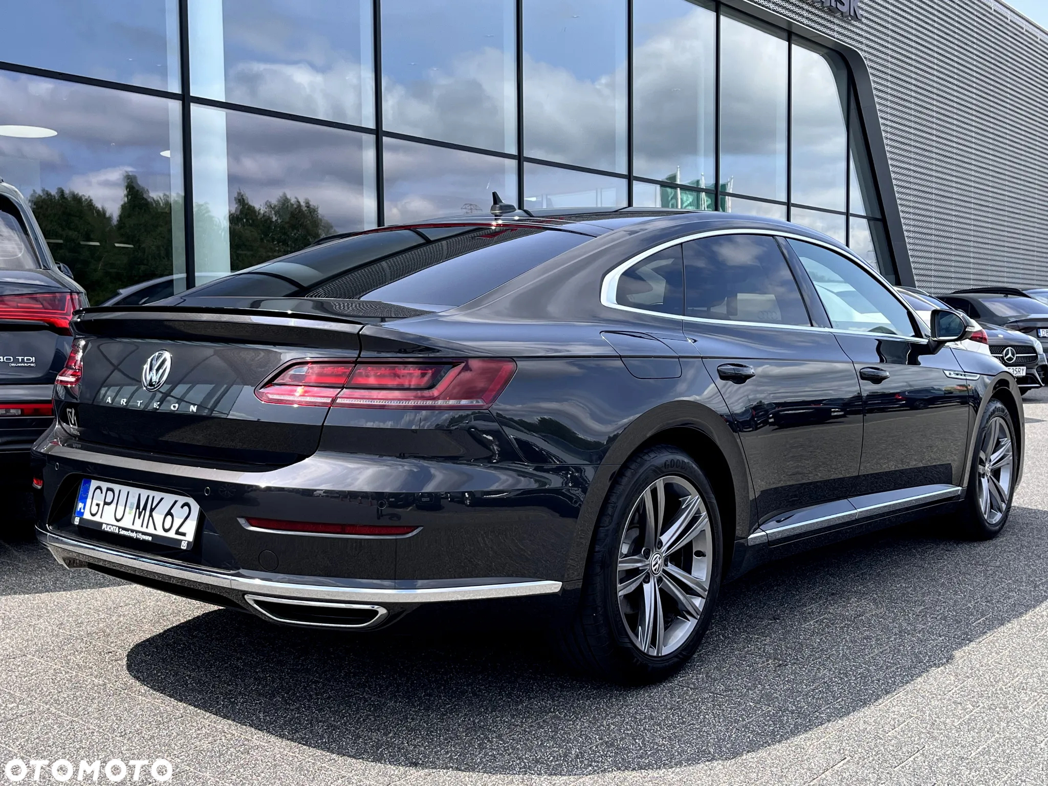 Volkswagen Arteon 2.0 TDI SCR R-Line DSG - 6