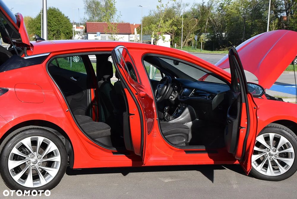 Opel Astra 1.4 Turbo Edition - 9