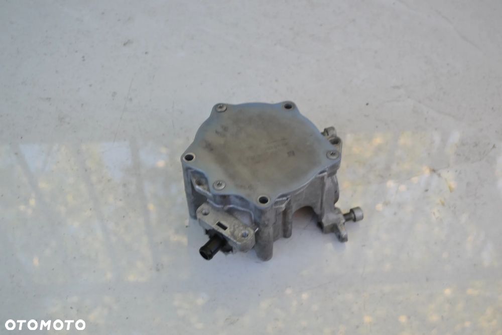 VW AUDI 2,0 TFSI TFSI POMPA PODCIŚNIENIA VACUM 06J145100C - 1