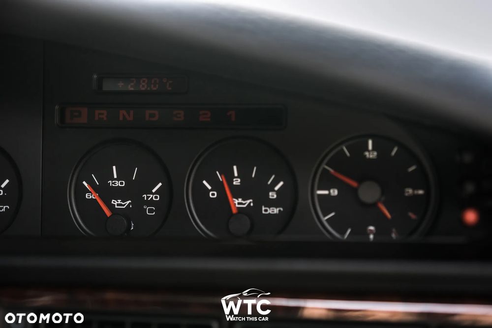 Audi V8 4.2 - 24