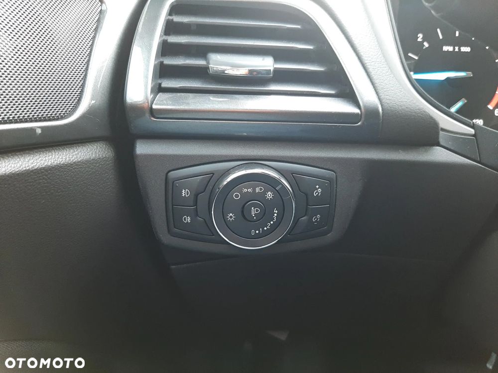 Ford Mondeo 2.0 EcoBlue Trend - 19