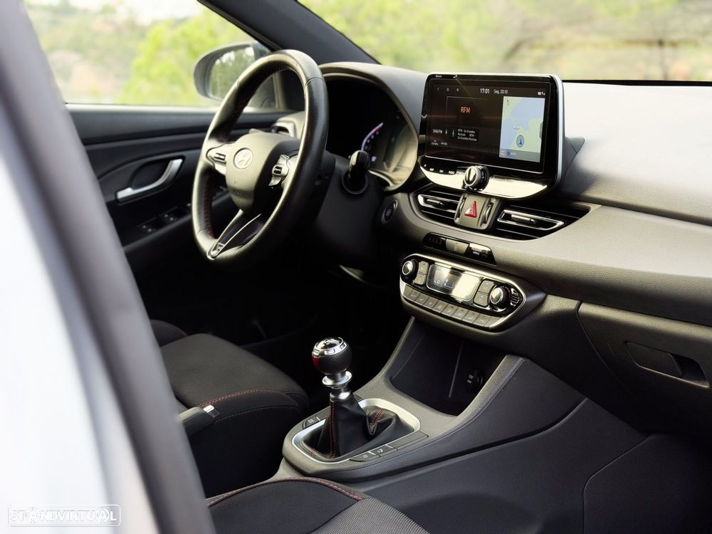 Hyundai i30 CW - 34