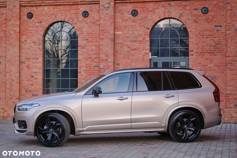 Volvo XC 90 B5 D AWD Ultimate Dark 7os - 3