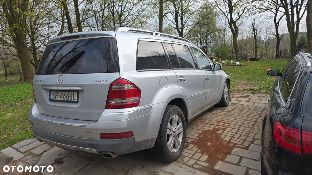 Mercedes-Benz GL - 3
